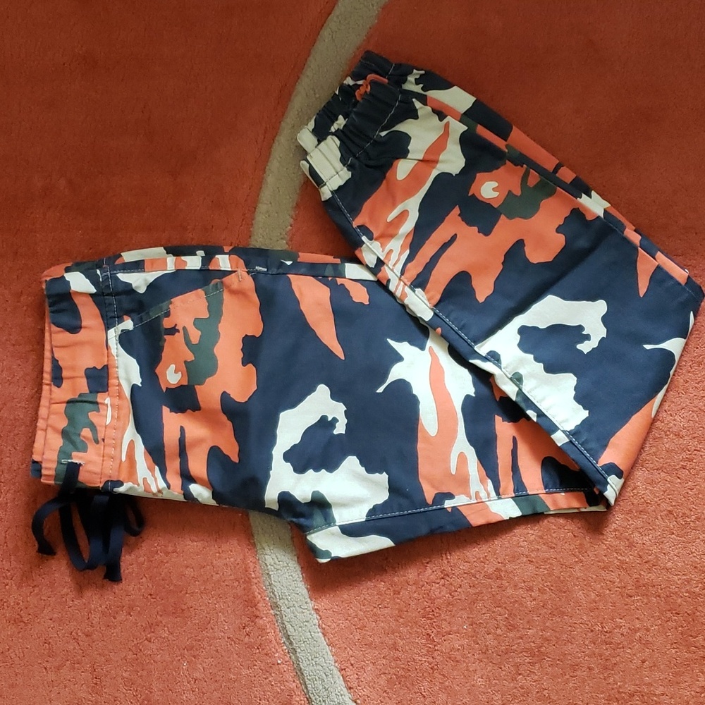 NWOT V.I.P Camouflage Pants